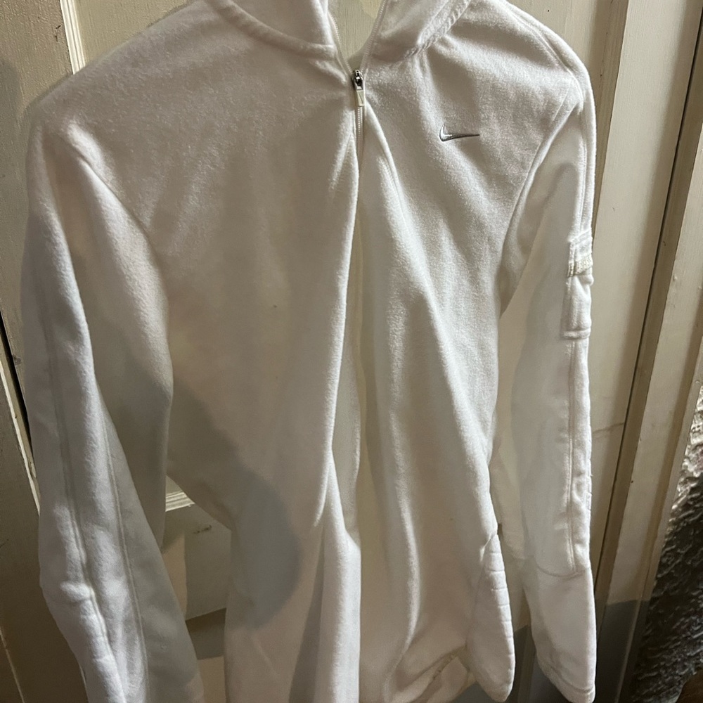 Womens nike therma fit